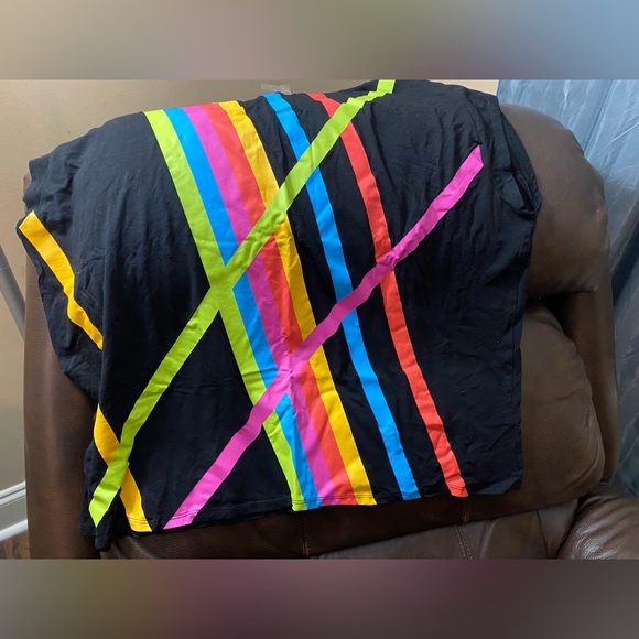 EPCOT women’s muscle shirt athletic top NWOT - Picture 2 of 7